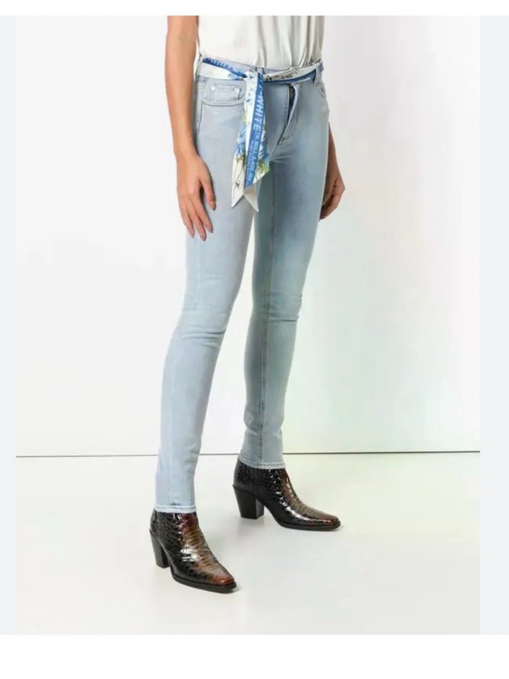 OFF Withe Light Blue Skinny Jeans with Scarf Belt
